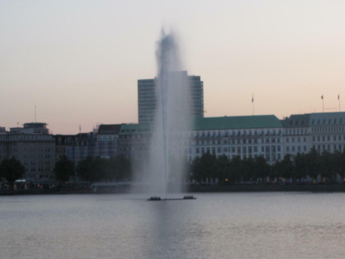 Milano Hotel Αμβούργο Εξωτερικό φωτογραφία