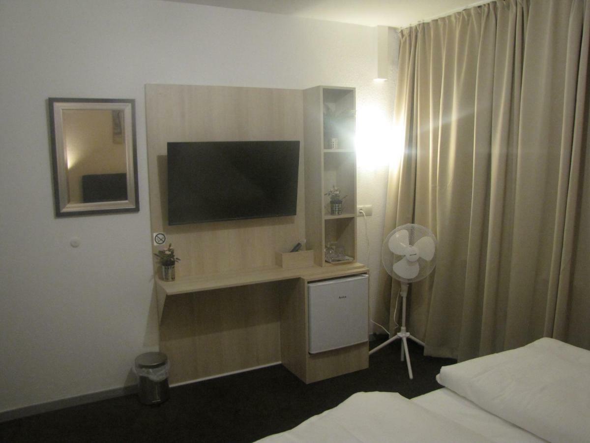 Milano Hotel Αμβούργο Εξωτερικό φωτογραφία